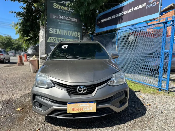 Toyota Etios X Sedan 1.5 Flex 16V 4P Aut. 2018