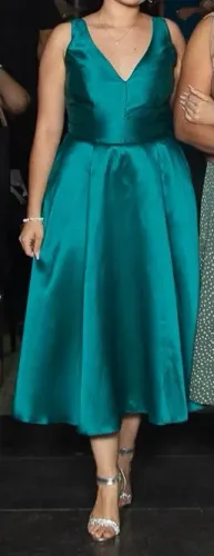 Vestido de festa verde petróleo