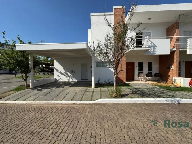 Sobrado à venda no Condomínio Villa Paço Real, espaço, praticidade e uma localização que f