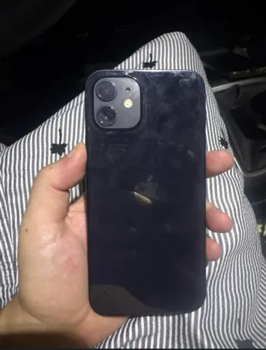 iPhone 12 