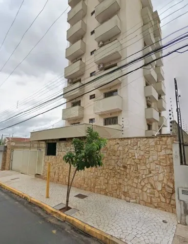 Locação de Apartamentos / Padrão na cidade de Araraquara