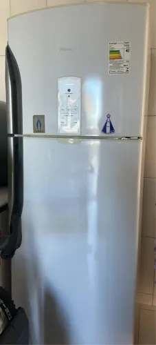Geladeira duplex Panassonic 483 litros 