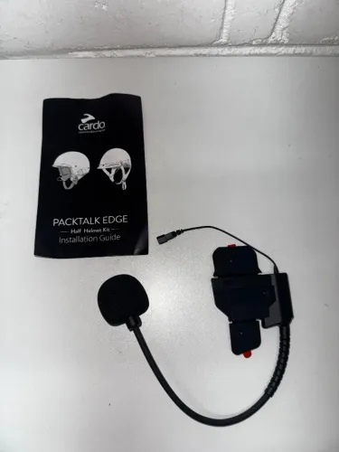 Kit de Instalação Cardo Packtalk Edge com Microfone Boom Longo.