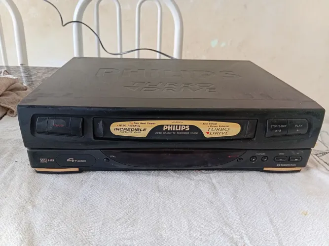 Video cassete philips, concerto ou pecas