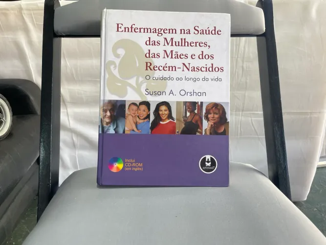 Livro Enfermagem na Saúde das Mulheres, das Mães e dos Recém-Nascidos