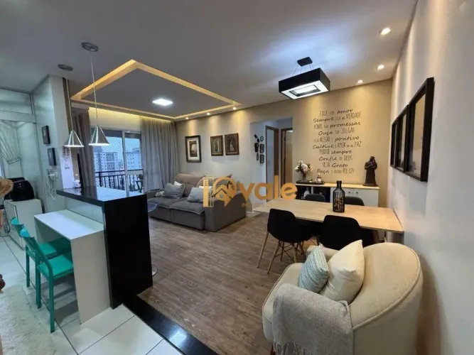 Apartamento 2 dormitórios com suíte e sacada, Parque Industrial.