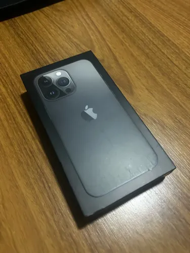 iPhone 13 Pro 128GB Grafite | Caixa e Cabo | R$ 2.300