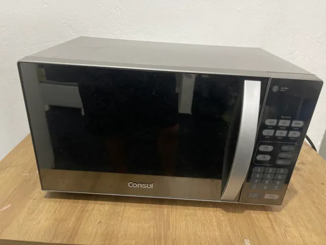 Microondas semi novo