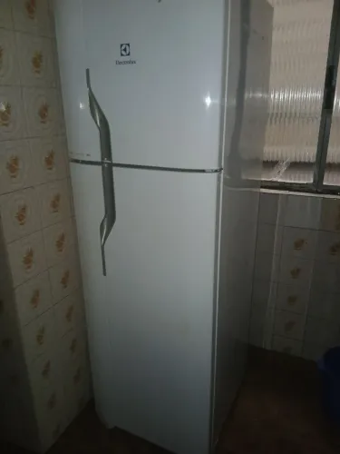Geladeira 270l