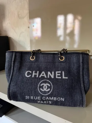 Bolsa Chanel 31 Rue Cambon Tote em Canvas Preta
