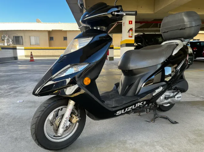 Suzuki Burgman 125i