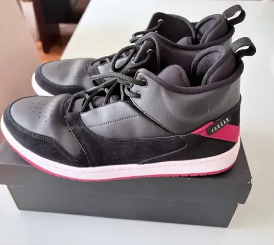Tênis Air Jordan Fadeaway Original - Preto e Vermelho - TAM42