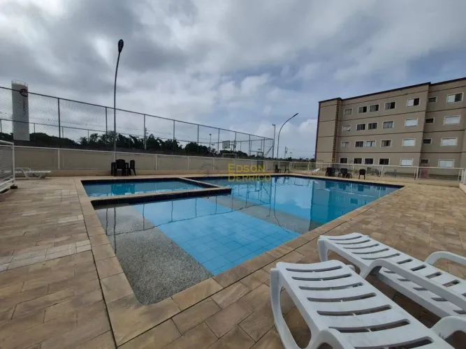 Apartamento com 2 quartos, Residencial e Comercial Cidade Morumbi - Pindamonhangaba