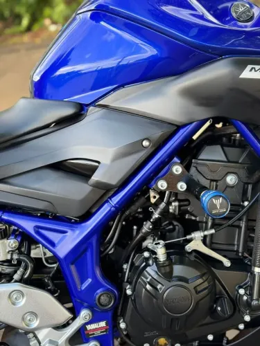 Moto Yamaha mt-03 