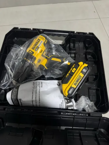 Furadeira Dewalt