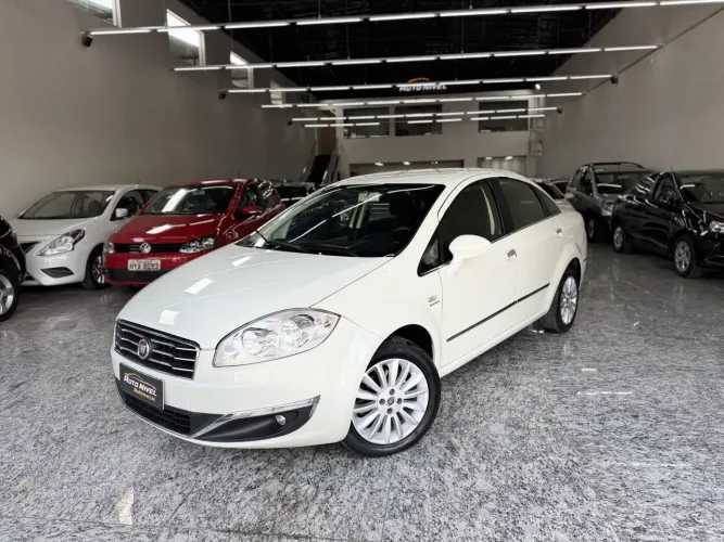 Fiat Linea Absolute 1.9/1.8 Flex Dualogic 4P 2015