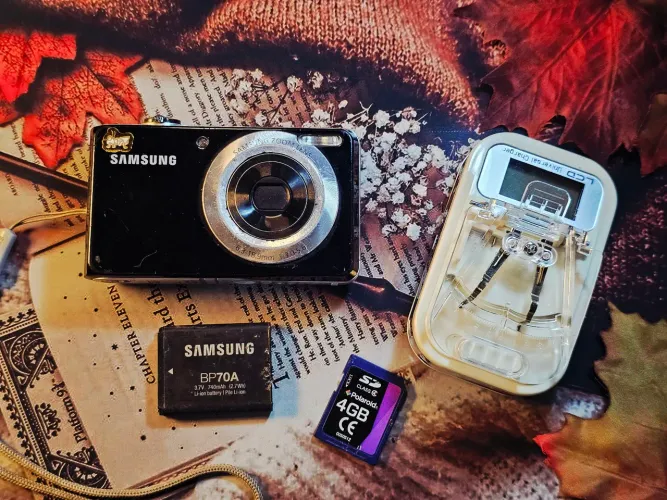 Camera samsung pl100