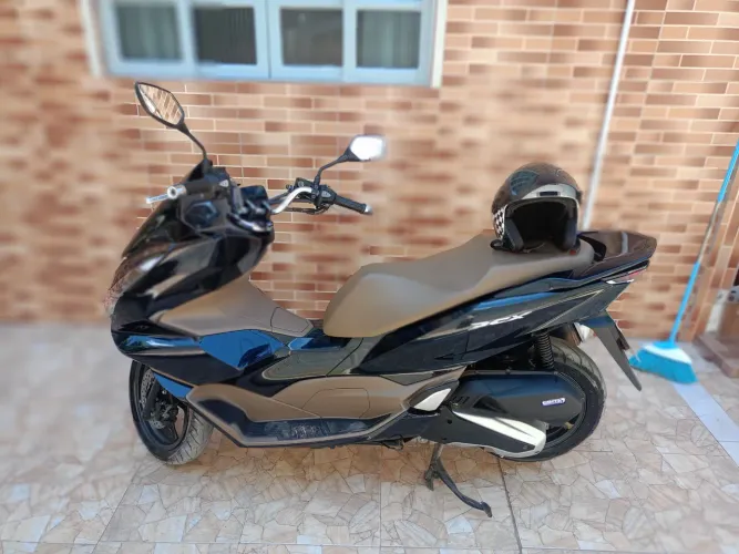 VENDO PCX DLX ABS 160 2025