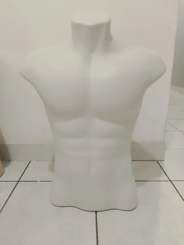 Manequi busto masculino