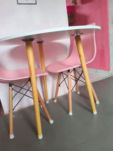 Cadeiras Charles eames