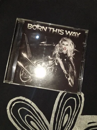 Lady Gaga - Born This Way (Standart EU)