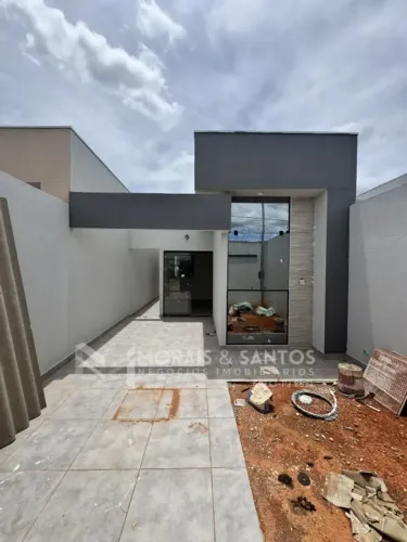 Casa à venda no bairro Jardim Olímpico Montes Claros MG