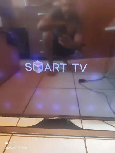 Smartv Samsung 48" com defeito.