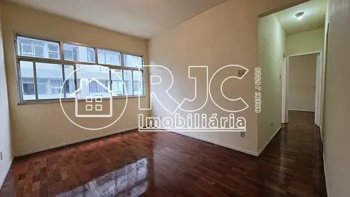 Imóvel para venda tem 70 metros quadrados com 2 quartos em Tijuca - Rio de Janeiro - RJ