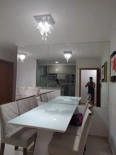 Mesa + cadeiras 6 lugares