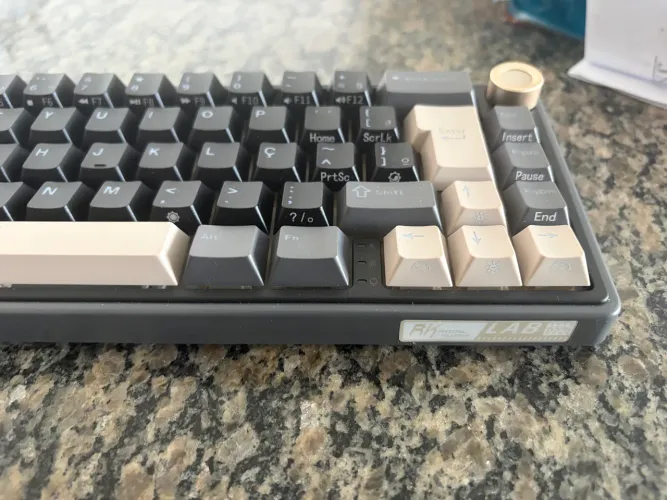 Teclado Mecânico RK65
