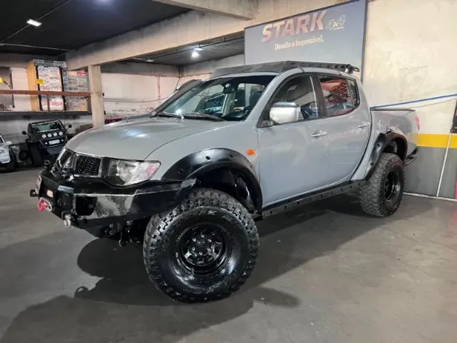 Mitsubishi L200 Triton HPE 3.2 CD TB Int.diesel MEC 2012