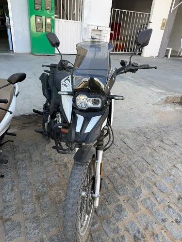 Moto shi 175 2025