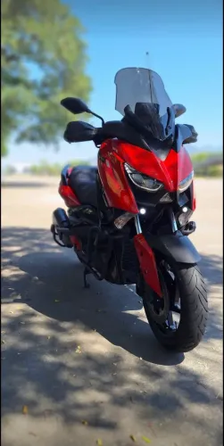 Xmax 250. Aceito Financiamento em Cartório 