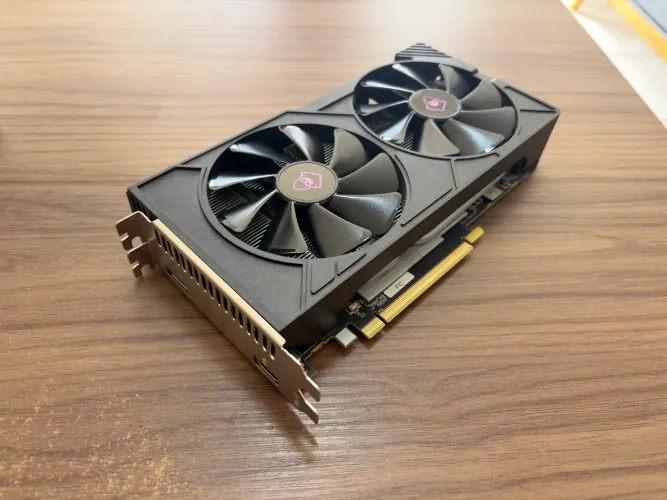 Placa de vídeo RX 560 XT 8GB