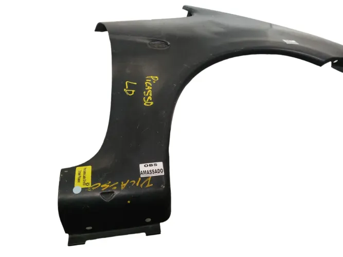 PARALAMA DIREITO CITROEN XSARA PICASSO  99 a 2006 preto