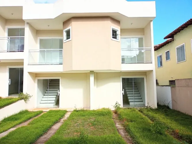 Casa Duplex com 2 Suítes para Locação em Condomínio Alto da Boa Vista, Araruama/RJ
