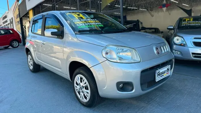 Fiat Uno Vivace/rua 1.0 EVO Fire Flex 8V 5P 2014