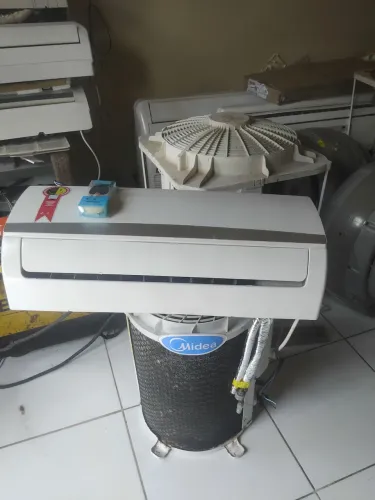 SPLIT DE 9 R$ 999 ( JA INSTALADO)