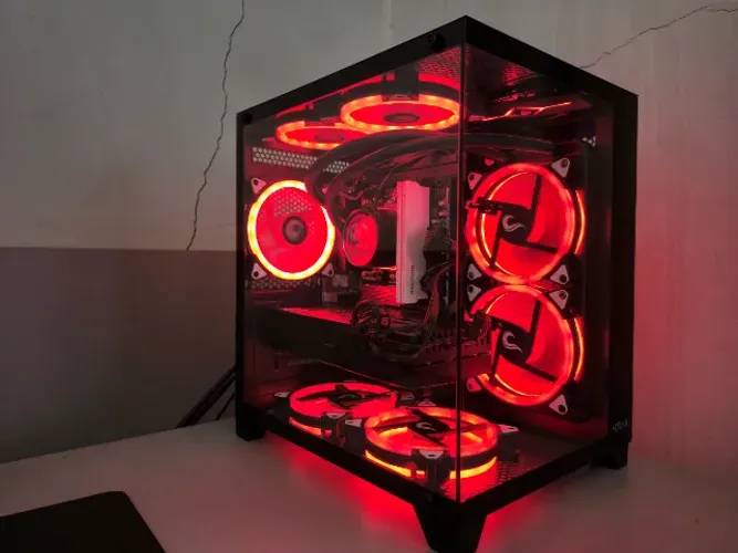Pc Gamer Ryzen 5 5600X + RX 5700XT + 16Gb ram + 1TB SSD