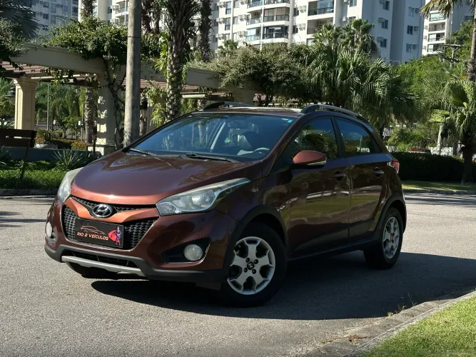 Hyundai HB20X Premium 1.6 Flex 16V Aut. 2014