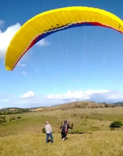 Parapente completo semi novo