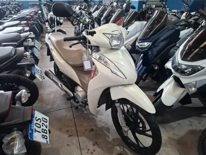 Honda biz 2023 125cc shalom veículos