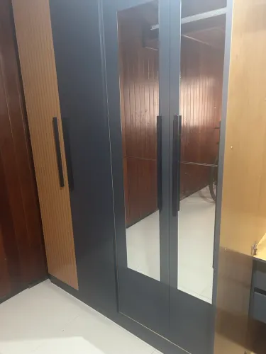 Guarda roupa casal