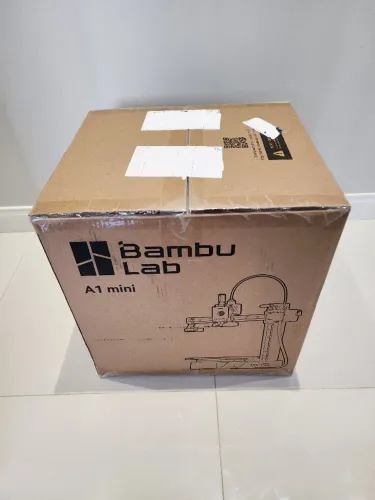 IMPRESSORA 3D BAMBU LAB A1 MINI | LACRADO | NOTA FISCAL E GARANTIA DE 1 ANO | SEM AMS