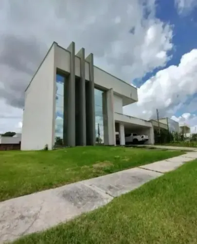 Casa de Condomínio com 4 Quartos à venda, 400m² - Bela Vista