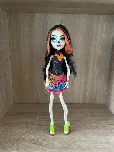 Monster high Skelita calaveras