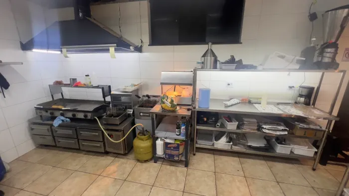 Kit chapa e balcão refrigerado 6 gavetas 220v
