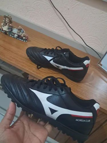 Vendo chuteira Society mizinuno original