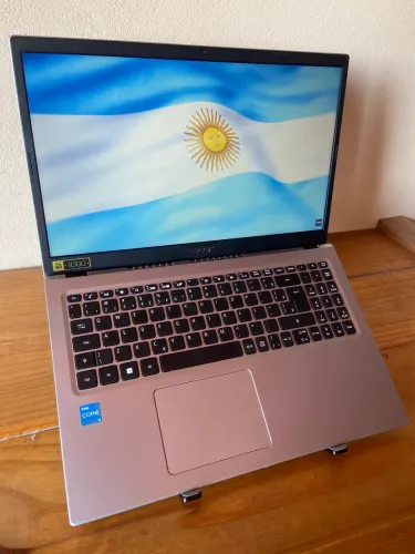 Notebook Acer i3 11ª Geração / UHD Graphics / 12GB RAM / 512GB SSD / Tela 15.6? FullHD