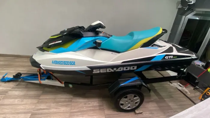 Moto aquático GTI 130 Sea doo